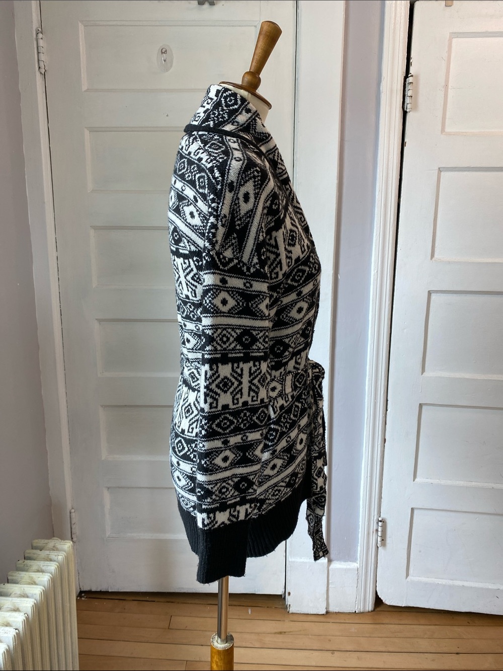 Rachel Zoe Aztec Print Belted Cardigan, Size S - Picture 9 of 13